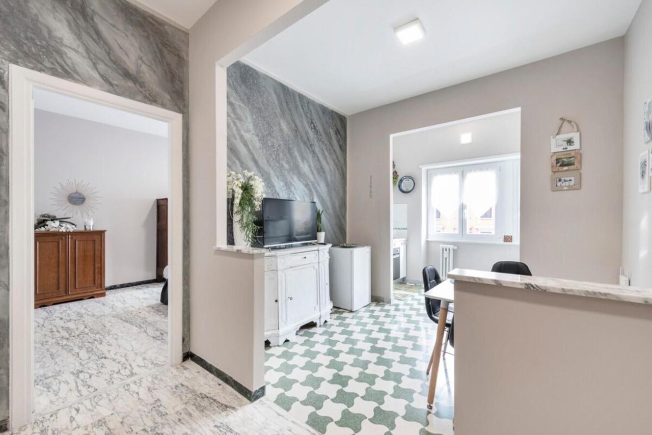 דירות רומא Regina Luxury Flat מראה חיצוני תמונה