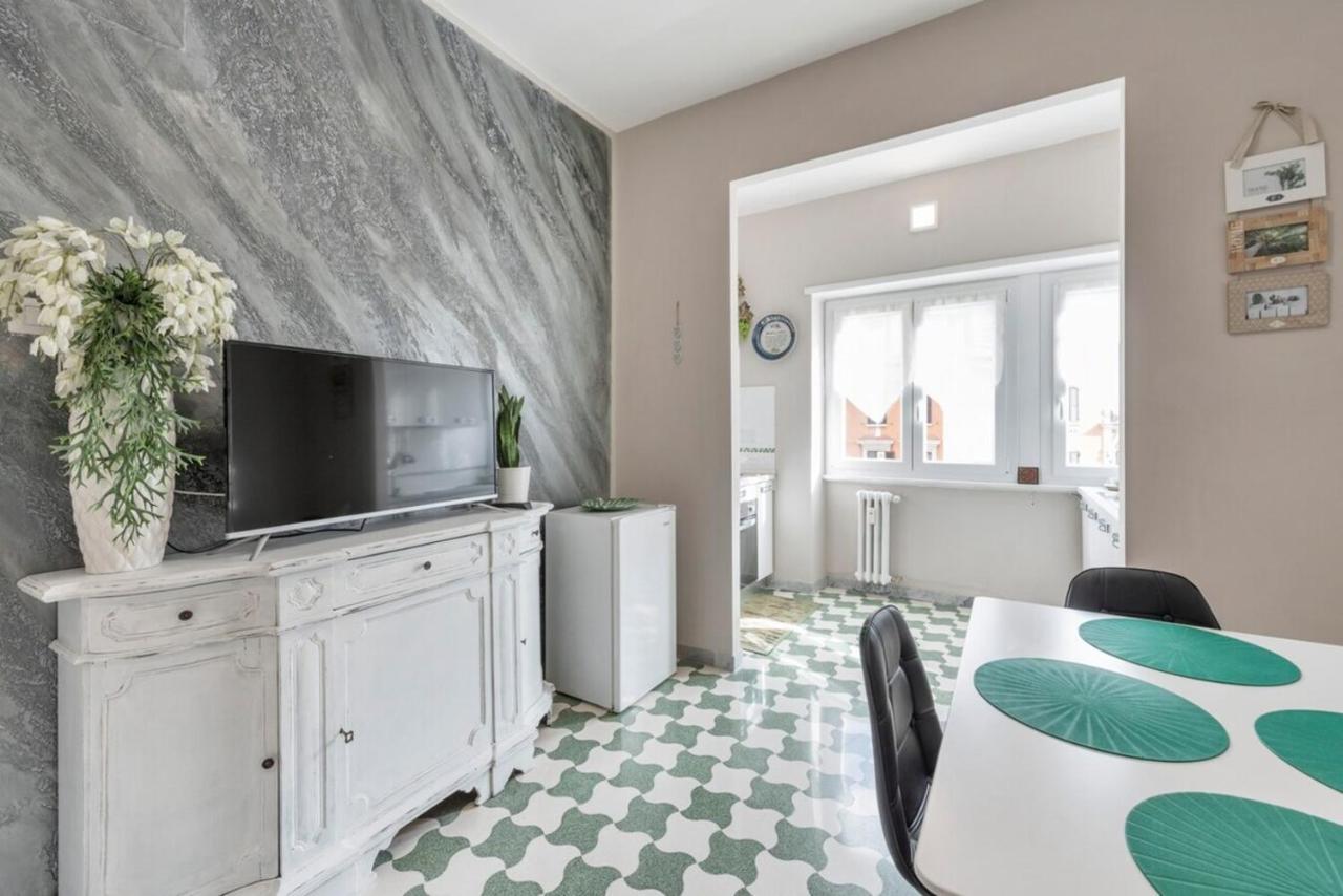 דירות רומא Regina Luxury Flat מראה חיצוני תמונה