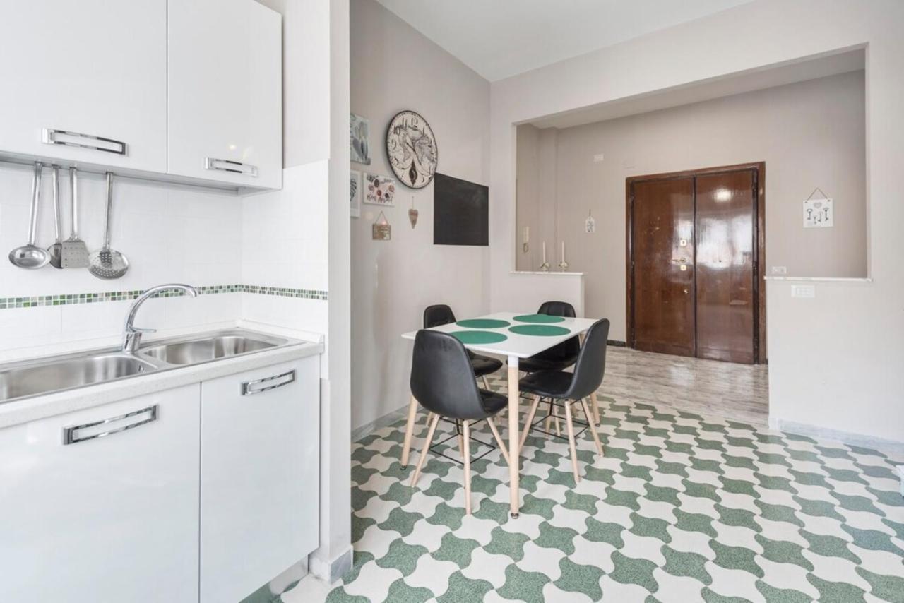 דירות רומא Regina Luxury Flat מראה חיצוני תמונה